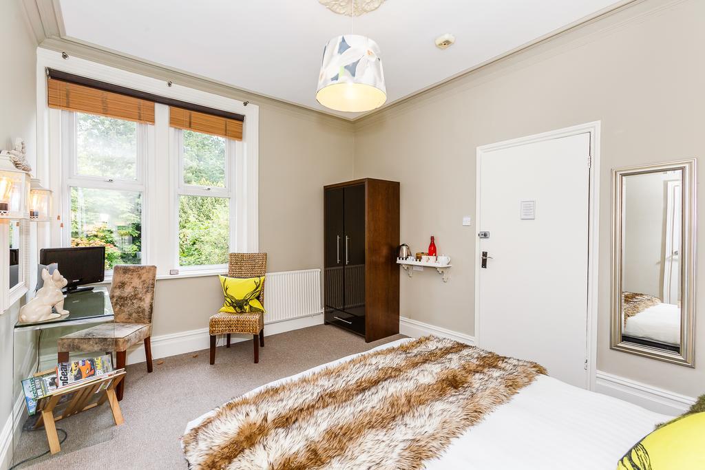 The Bijou Hotel Harrogate Buitenkant foto